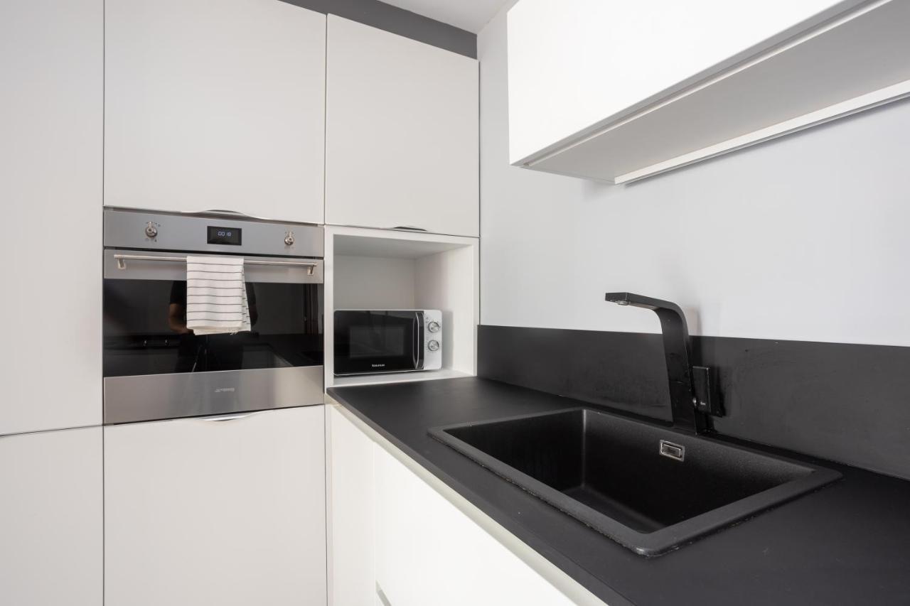 Sunny Beachside Haven 2 Bd In The Marina District